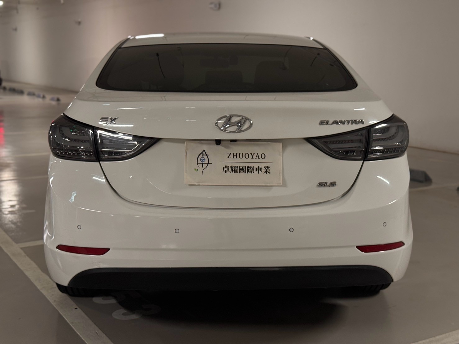 HUNDAI Elantra EX 實車照片 5