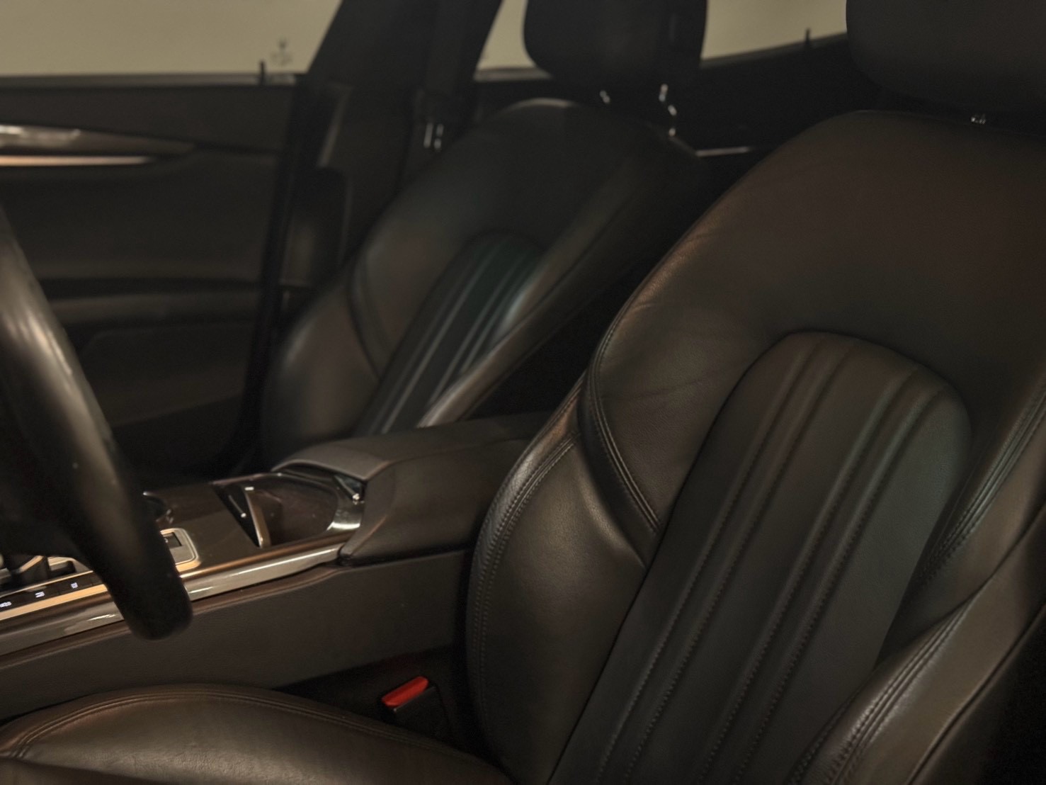 MASERATI GHIBLI 實車照片 10