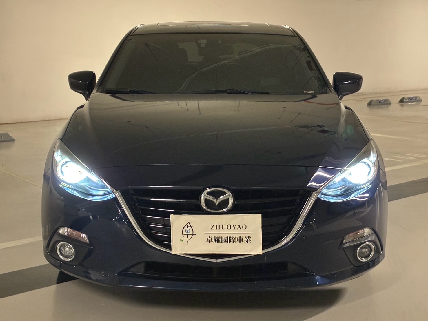 MAZDA Mazda 3 實車照片 1