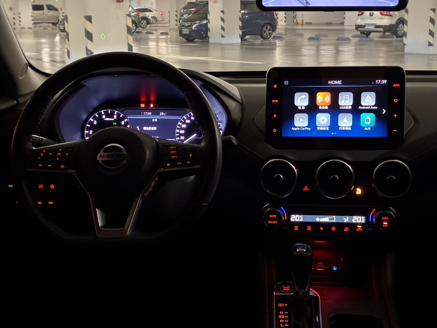 NISSAN SENTRA 尊爵智駕版 實車照片 4