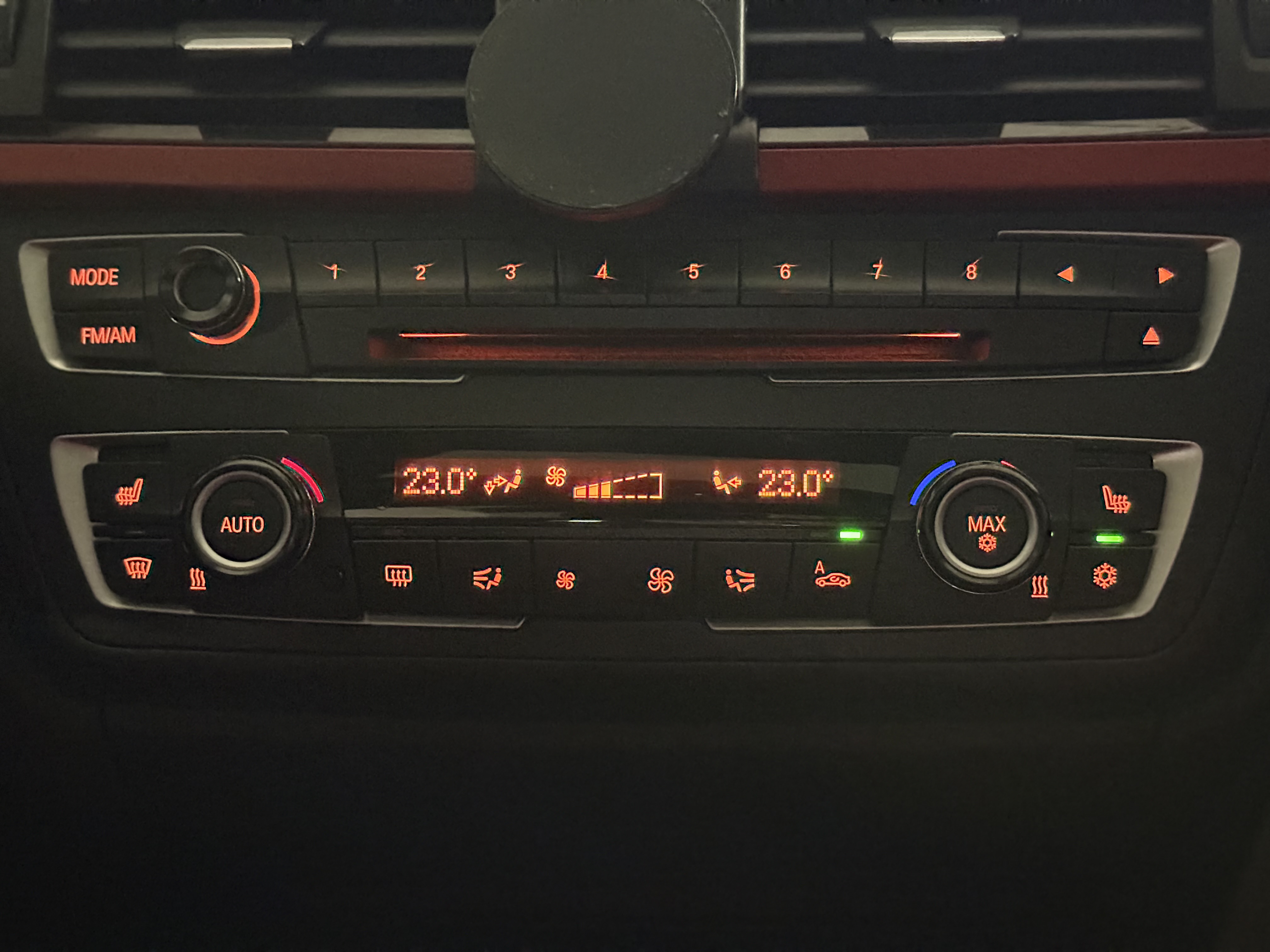 BMW 328i M sport 實車照片 10