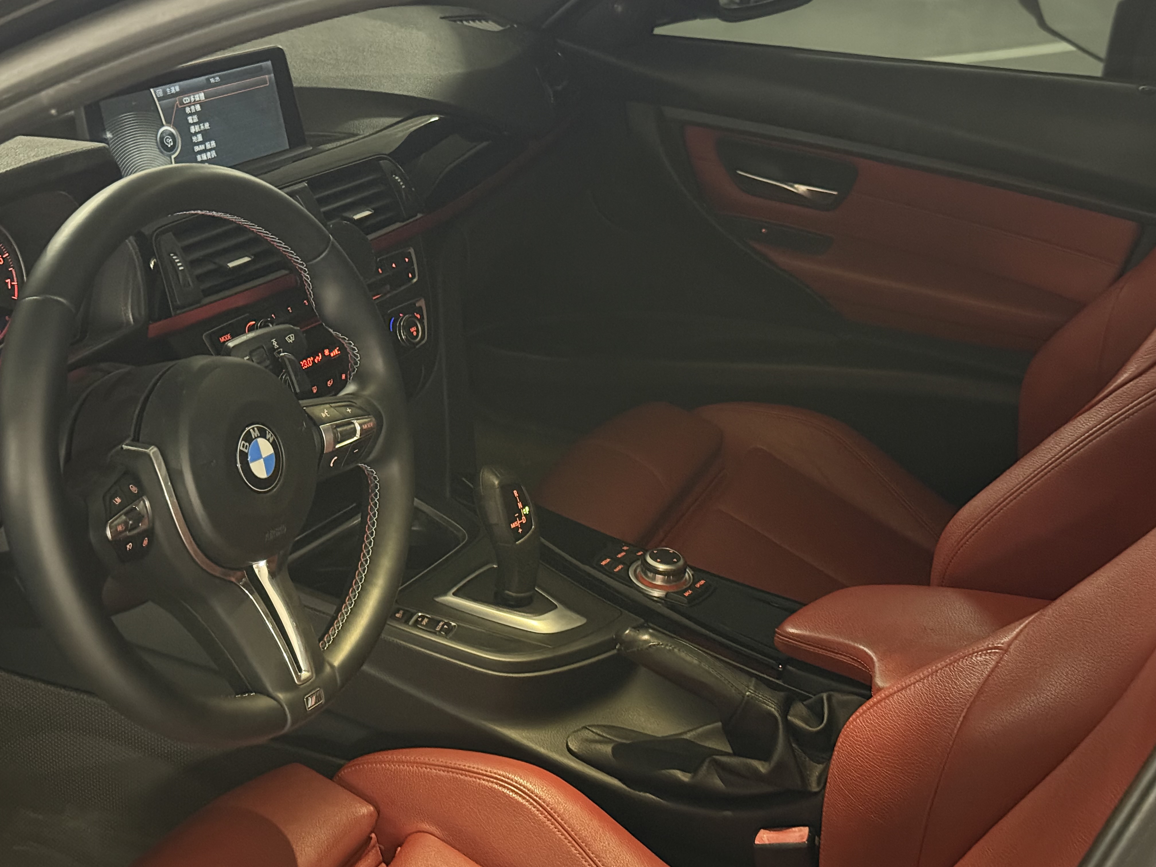 BMW 328i M sport 實車照片 4
